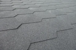 Takshingel svart pakke á 3 m²